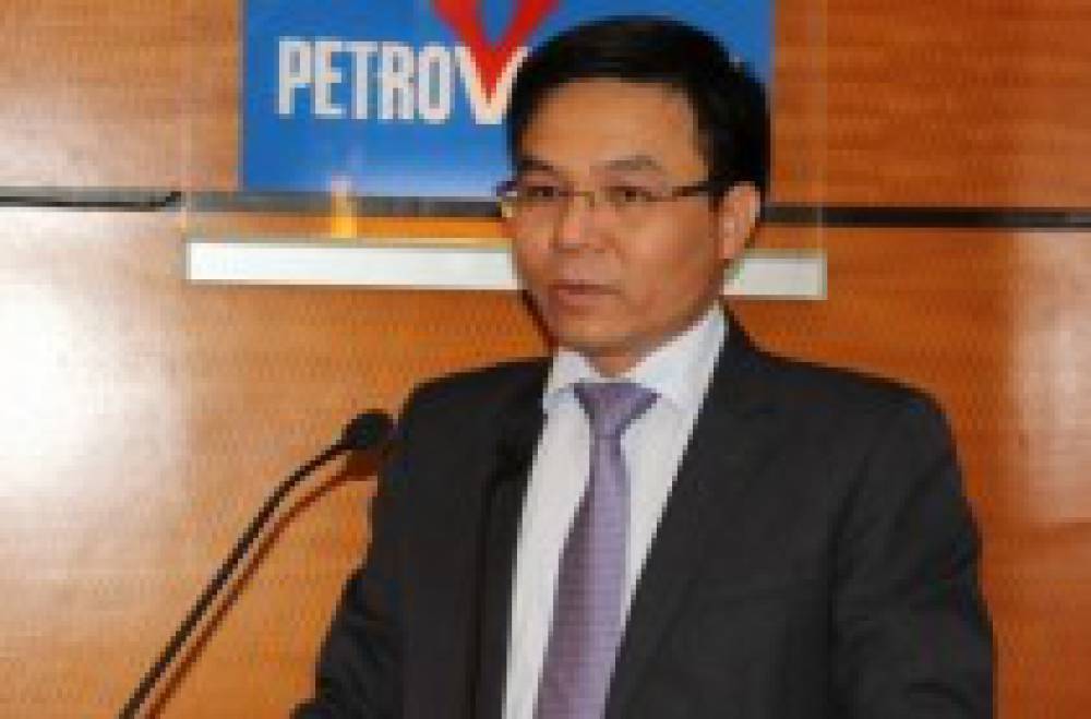 Ông Lê Mạnh Hùng, Cựu sinh viên Hóa Dầu ĐHBKHN được giới thiệu giữ chức Tổng giám đốc của tập đoàn PVN