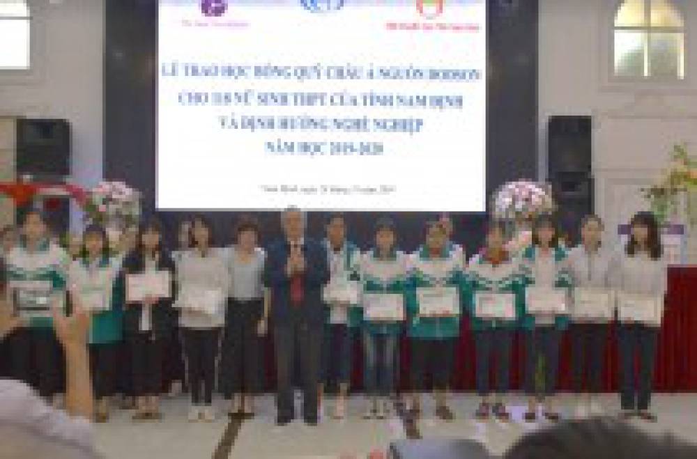 Trường ĐHBK Hà Nội đồng hành cùng Quỹ Châu Á trong công tác hướng nghiệp cho HS tại Nam Định